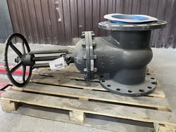 Задвижка стальная клиновая с ручным приводом 30с64нж - Ду 300